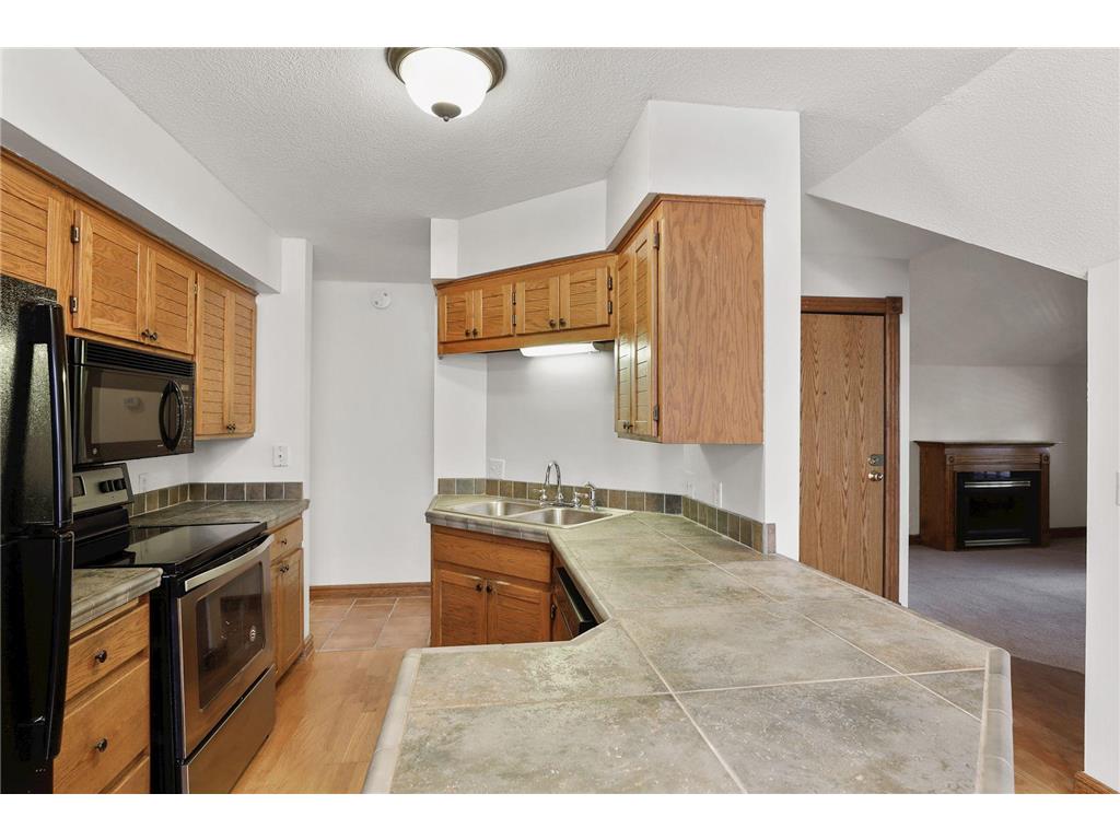197 Kent Street Saint Paul MN 55102 7086068 image75