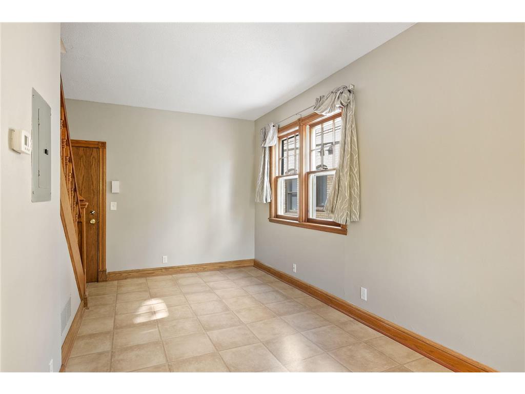 197 Kent Street Saint Paul MN 55102 7086068 image95
