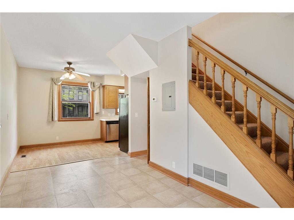 197 Kent Street Saint Paul MN 55102 7086068 image97
