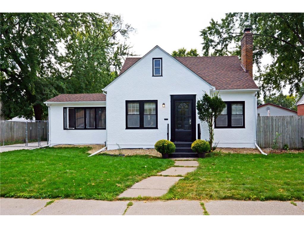 1970 5th Street E Saint Paul MN 55119 6605552 image1