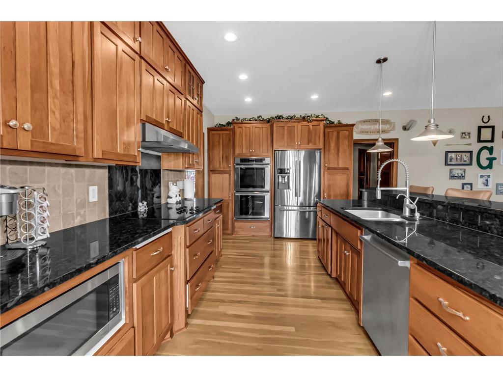 19700 Oak Grove Avenue Credit River Twp MN 55372 7075272 image11