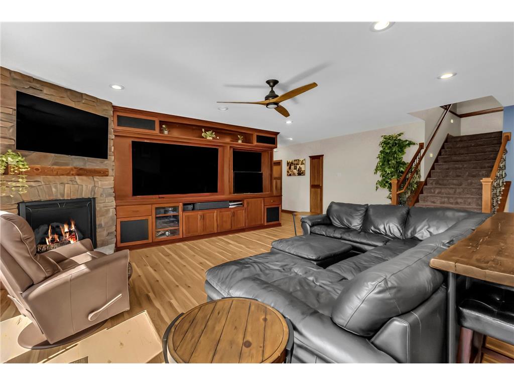 19700 Oak Grove Avenue Credit River Twp MN 55372 7075272 image37