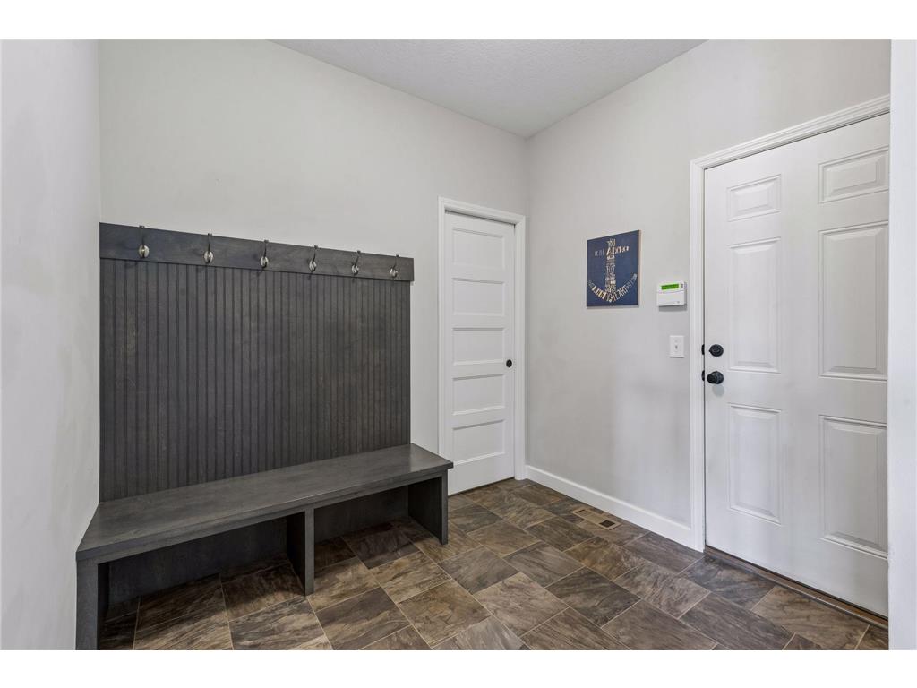 19702 Henning Avenue Lakeville MN 55044 7071722 image21