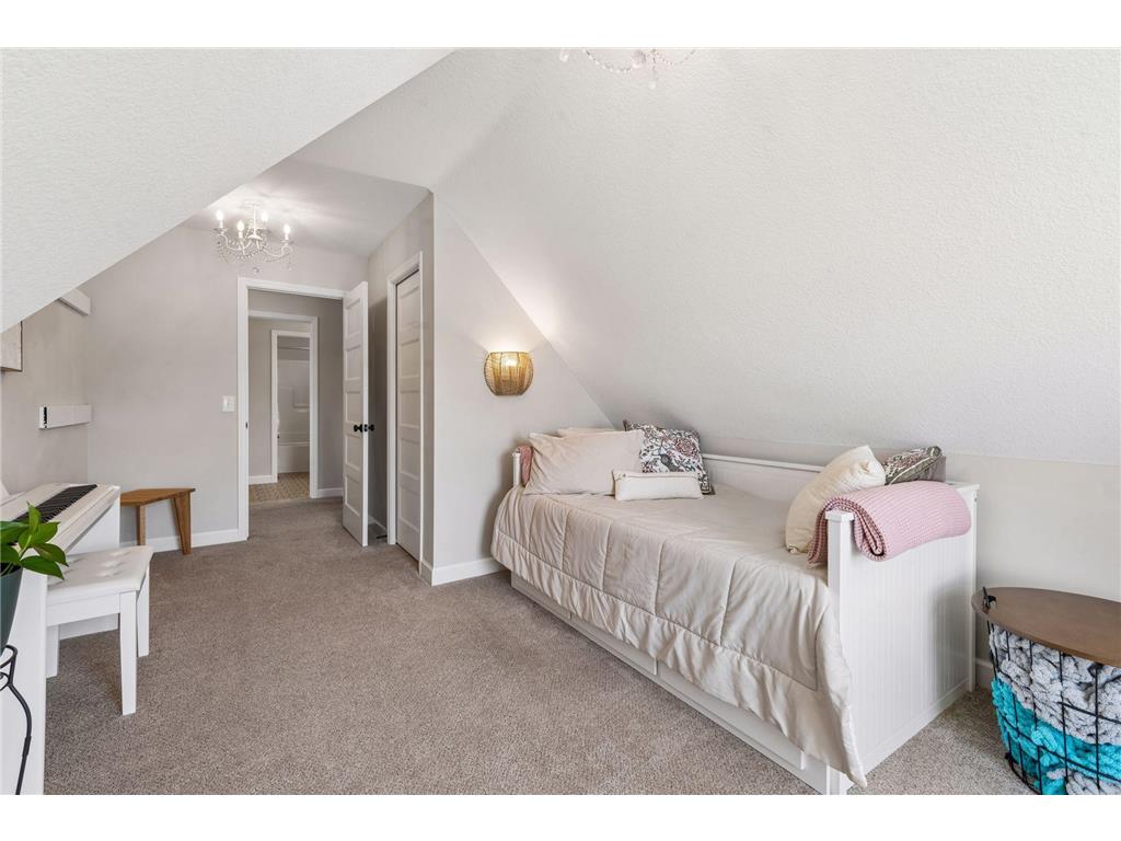 19702 Henning Avenue Lakeville MN 55044 7071722 image30