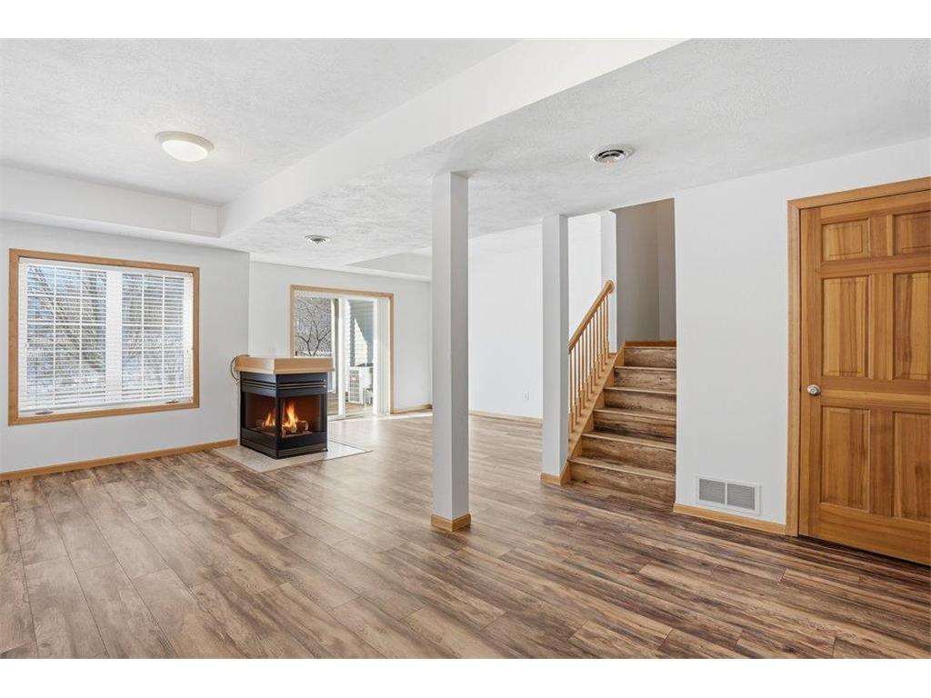 1971 Andrew Court Chanhassen MN 55317 7023052 image34
