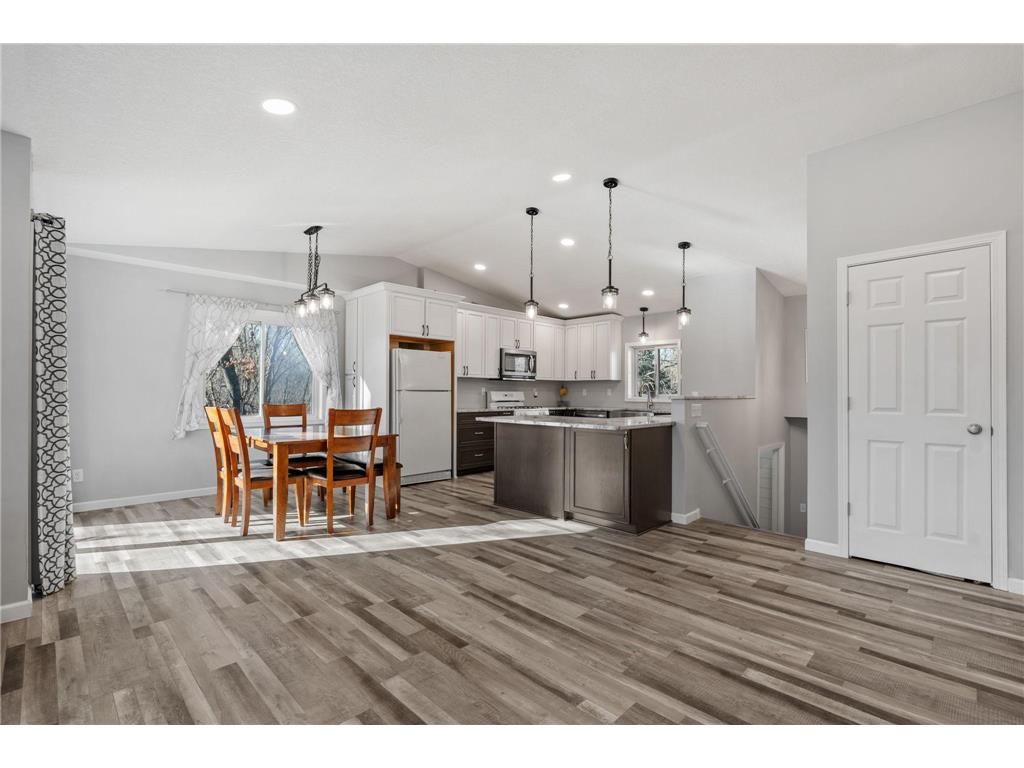 19713 Lander Street NW Elk River MN 55330 7028057 image11