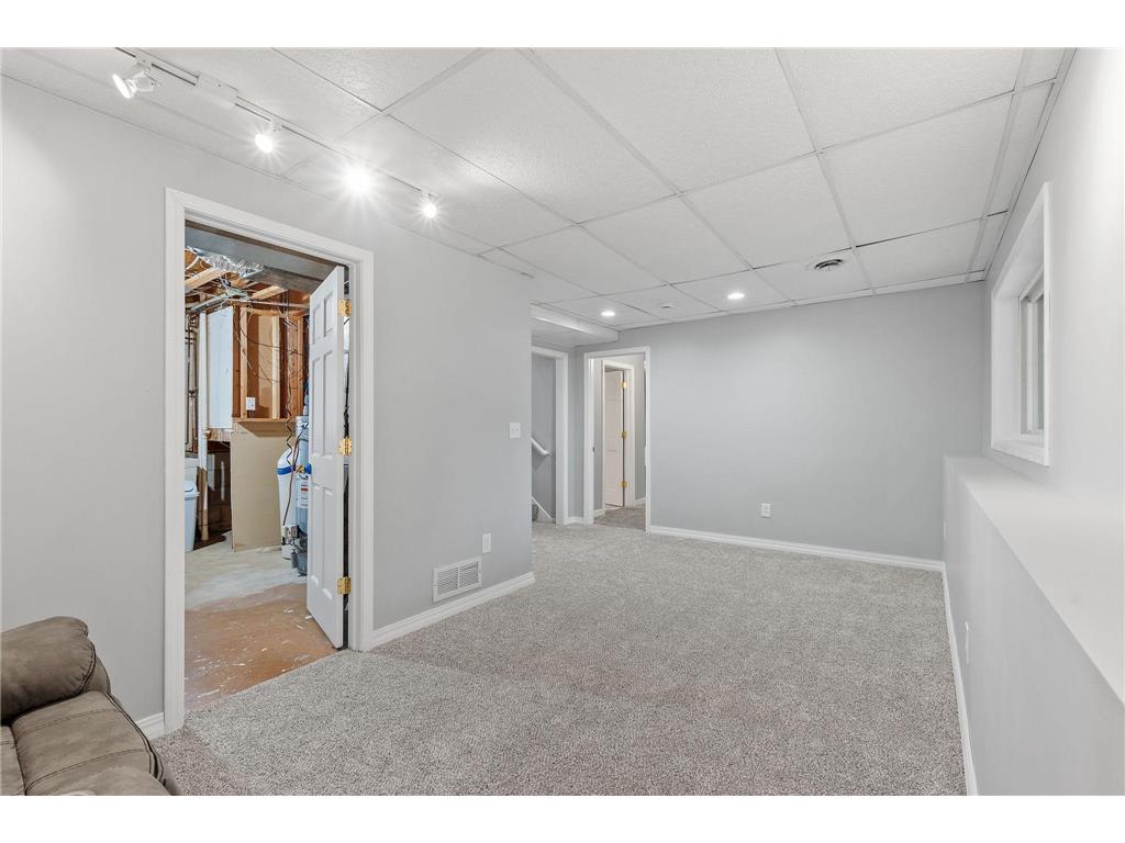 19713 Lander Street NW Elk River MN 55330 7028057 image28