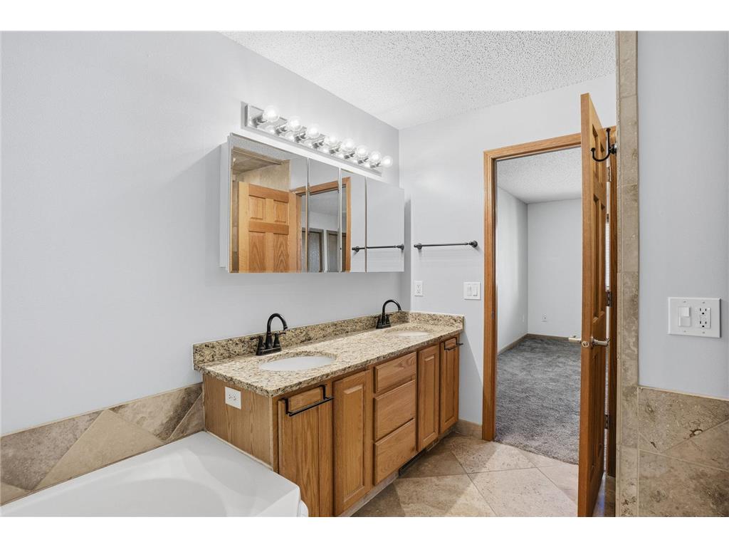 19714 Executive Path Farmington MN 55024 6810426 image25