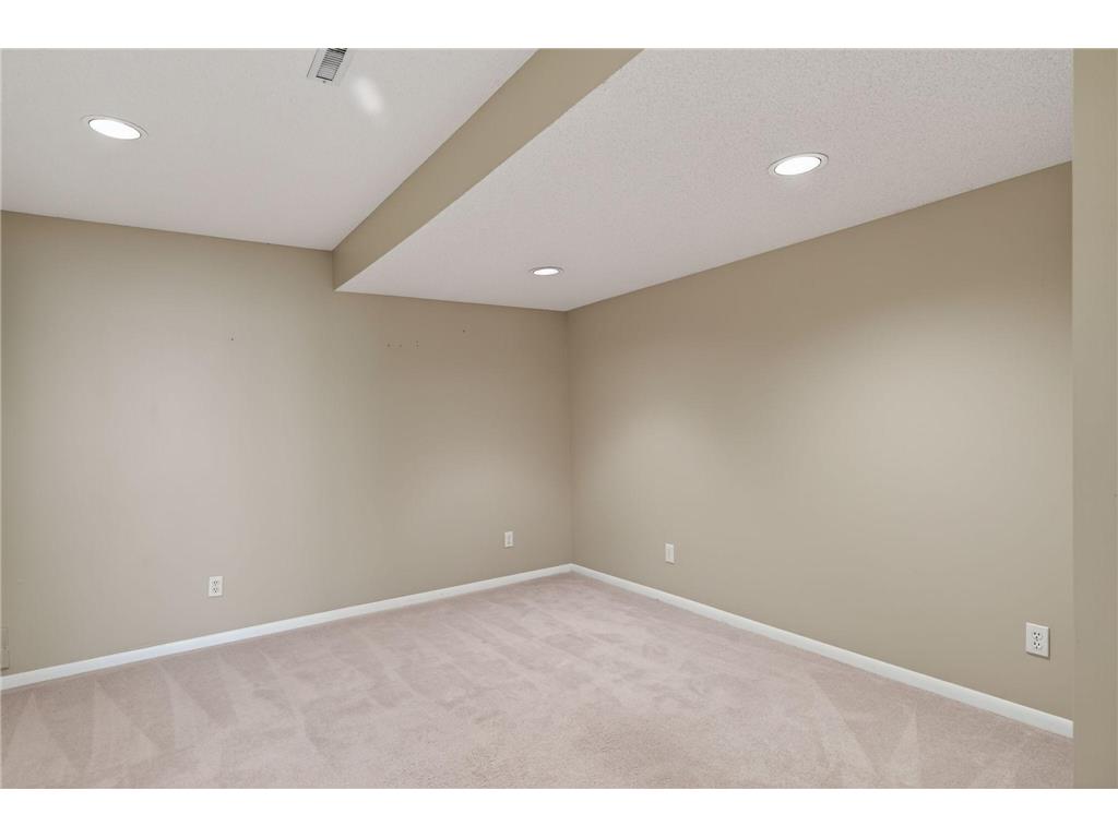 1972 Fox Valley Drive SW Rochester MN 55902 7022823 image47