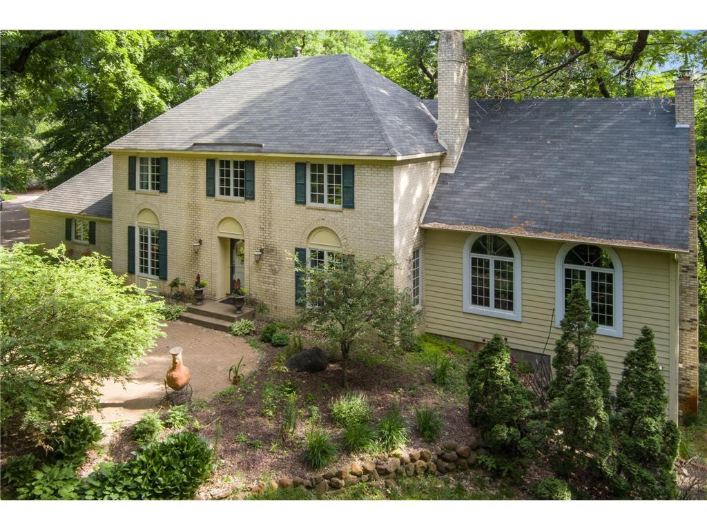 19725 Chimo West Street Deephaven MN 55391 - Lake Minnetonka 6443303 image1