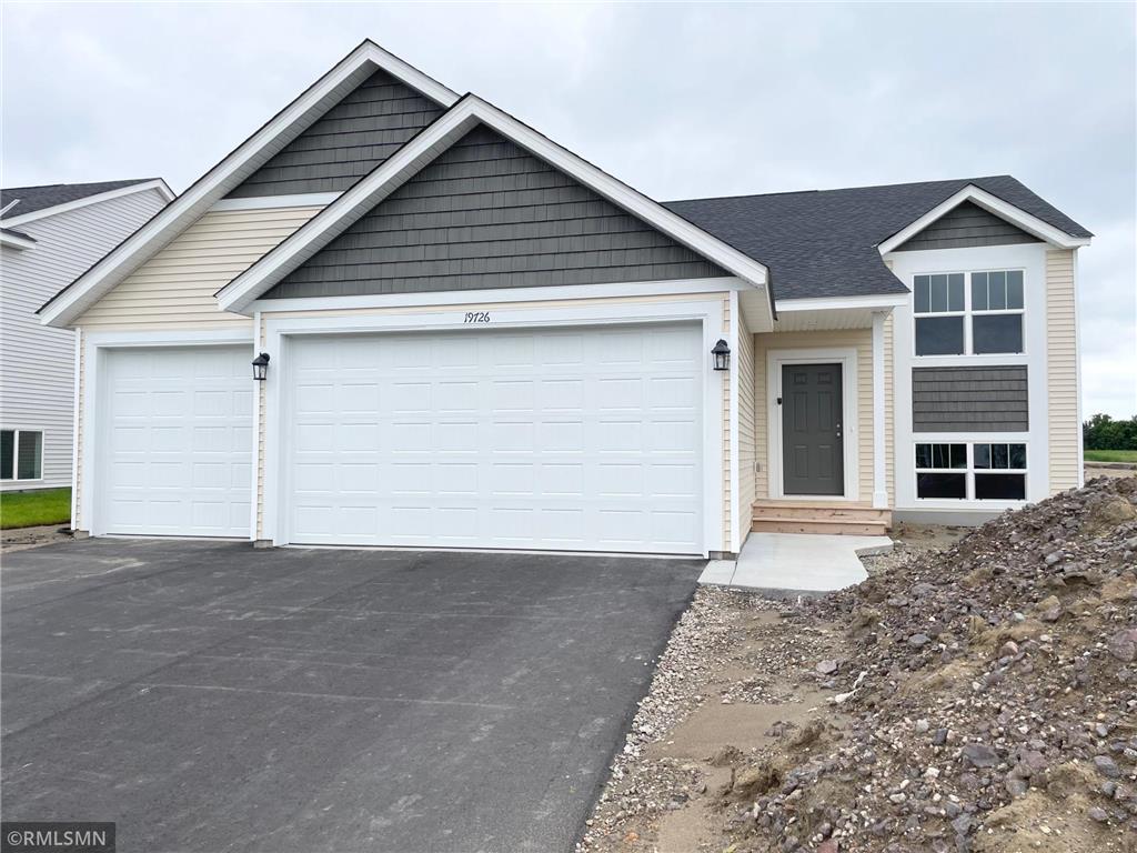 19726 English Avenue N Forest Lake MN 55025 6583497 image1