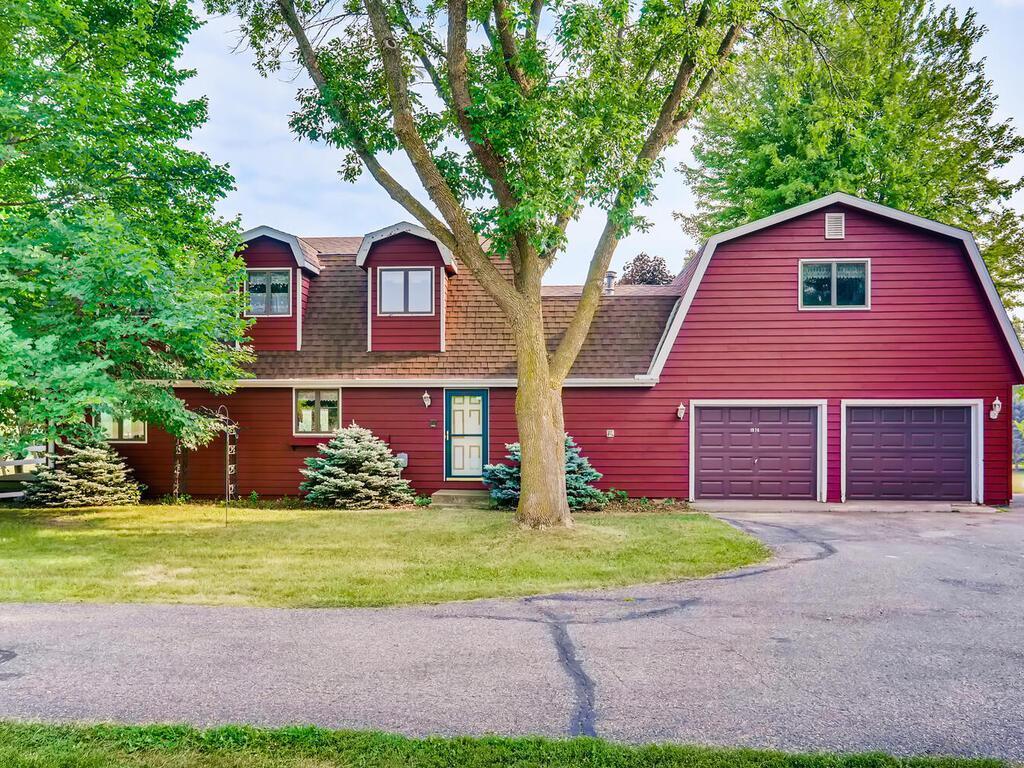 1974 Pine Tree Lane SE, New Prague, MN 56071 MLS 6028334 Edina Realty