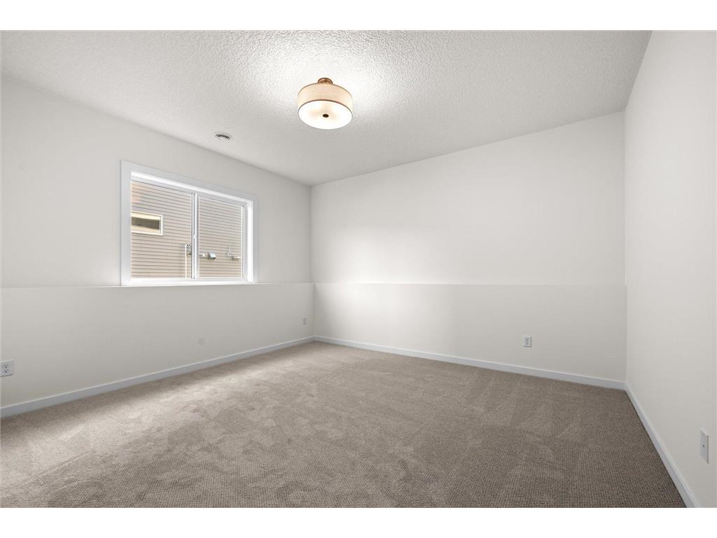1974 S Lusitano Street Shakopee MN 55379 7013684 image28