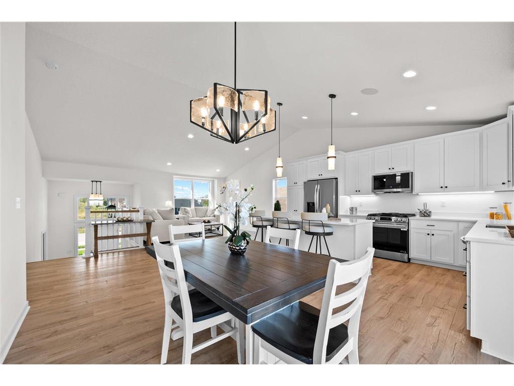 1974 S Lusitano Street Shakopee MN 55379 7013684 image6