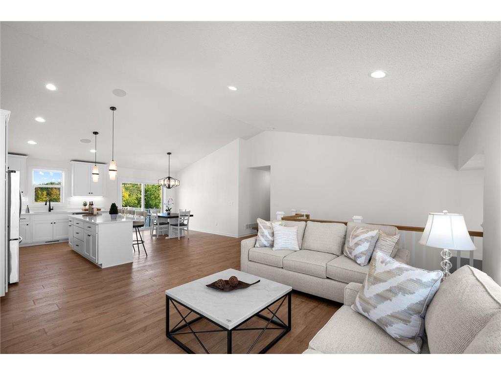 1974 S Lusitano Street Shakopee MN 55379 7013684 image9