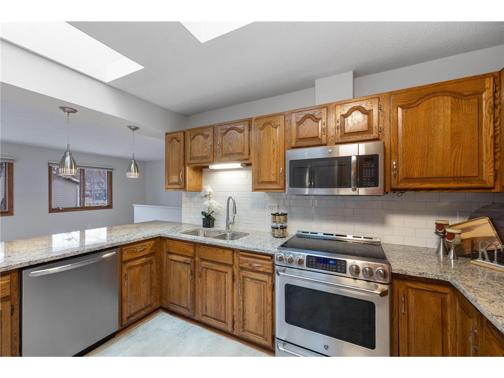 1974 Summer Street Falcon Heights MN 55113 6481321 image1