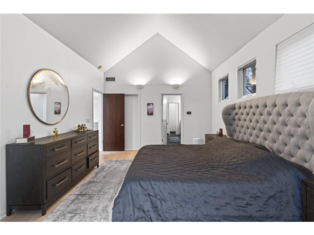 19750 Waterford Place Shorewood MN 55331 7056945 image22