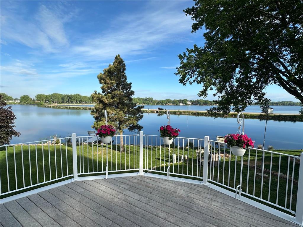 1976 Bay Street Worthington MN 56187 - Okabena 6720047 image12