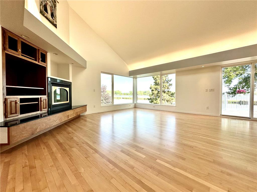 1976 Bay Street Worthington MN 56187 - Okabena 6720047 image19