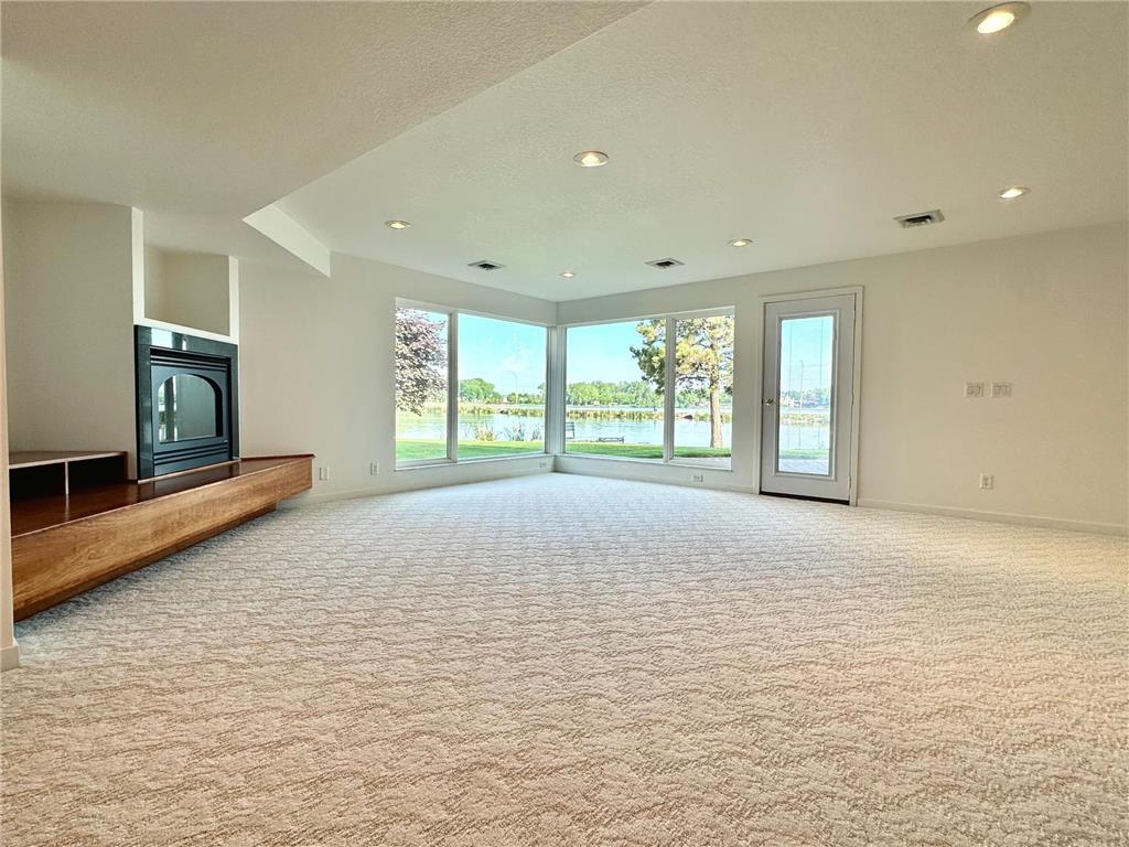 1976 Bay Street Worthington MN 56187 - Okabena 6720047 image41