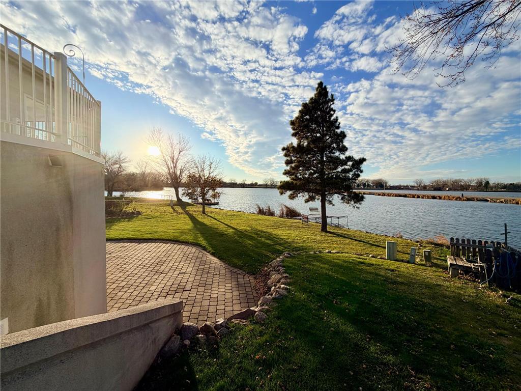 1976 Bay Street Worthington MN 56187 - Okabena 6720047 image57