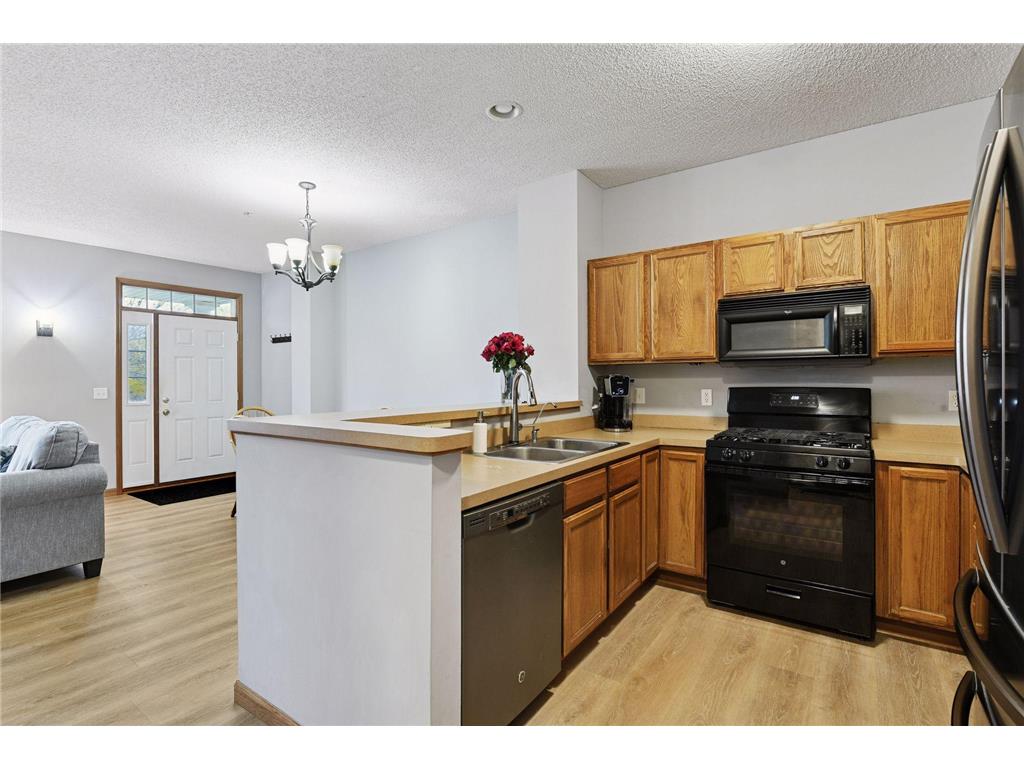 1976 Clover Ridge Drive Chaska MN 55318 7001002 image7