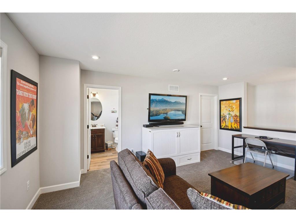 1976 Mulberry Lane Carver MN 55315 7007601 image32