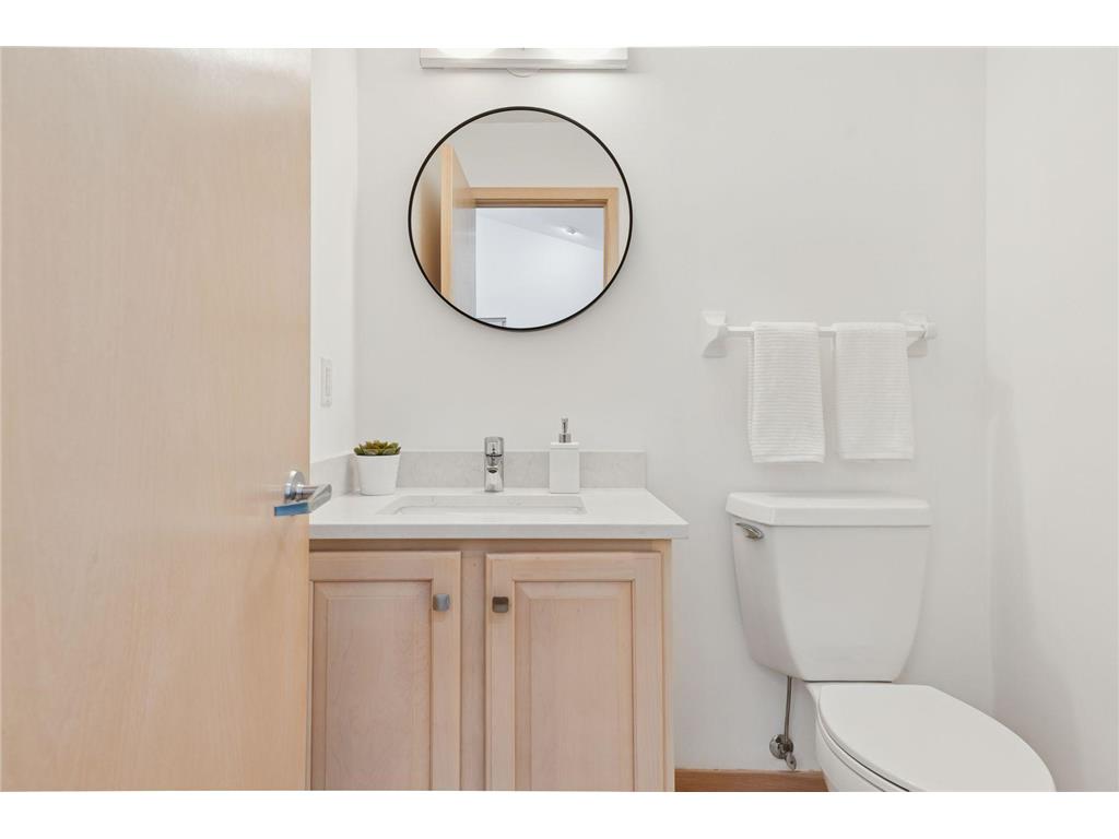 19767 Waterford Court Shorewood MN 55331 6721441 image26