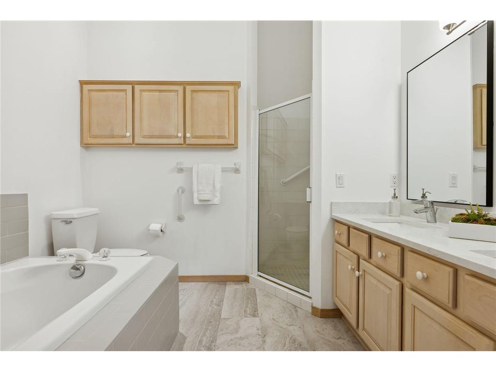 19767 Waterford Court Shorewood MN 55331 6721441 image29