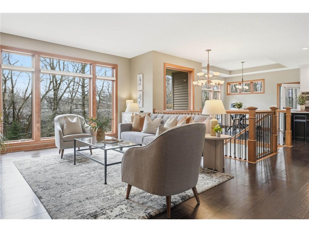 1978 Thom Drive Arden Hills MN 55112 7007493 image4