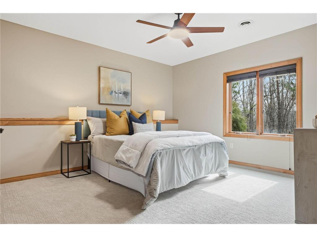 1978 Thom Drive Arden Hills MN 55112 7007493 image40