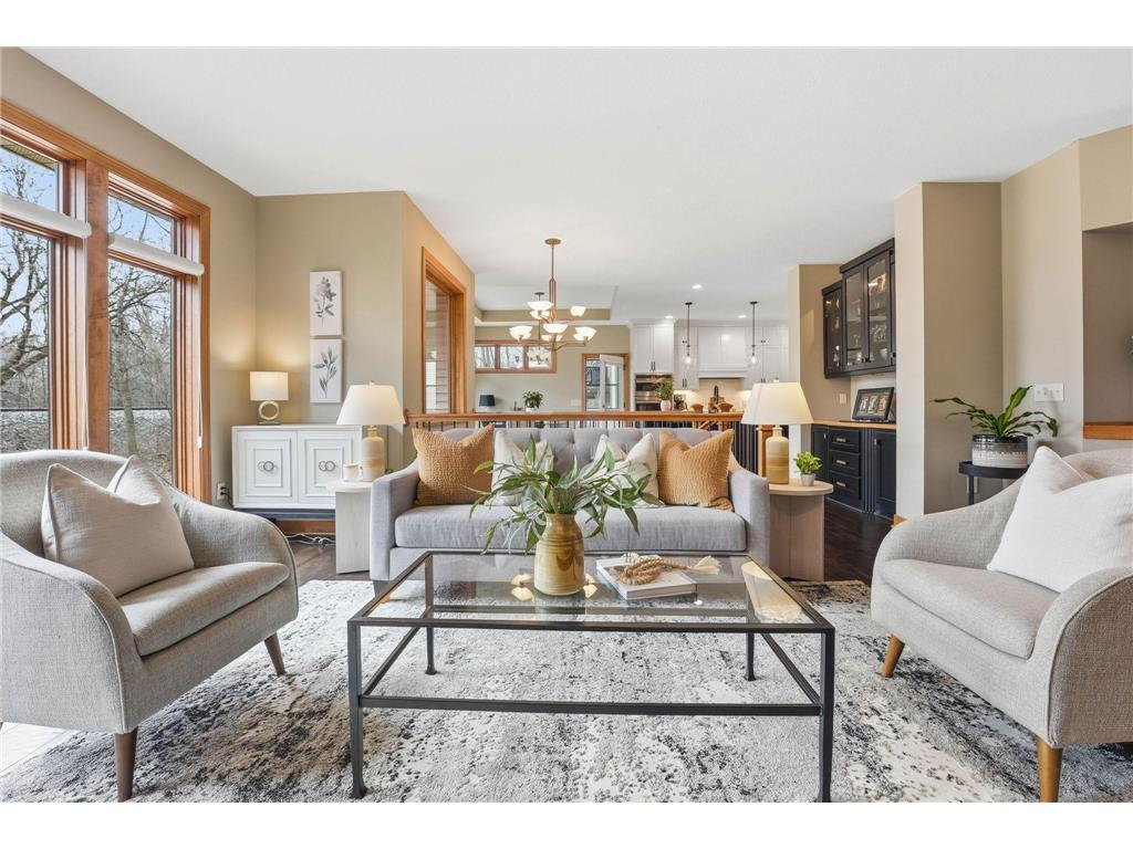1978 Thom Drive Arden Hills MN 55112 7007493 image6