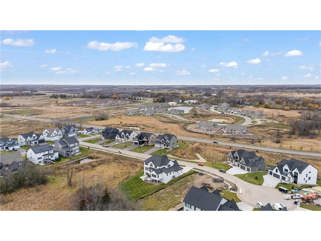 1979 Leaping Deer Circle Medina MN 55340 6816882 image100