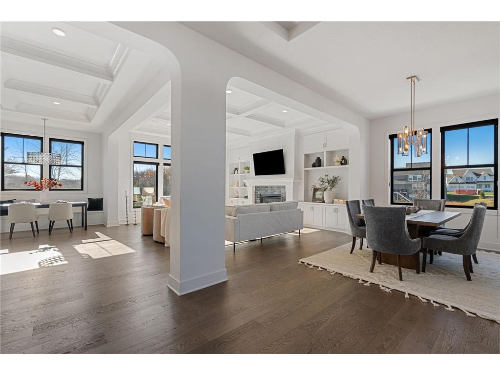 1979 Leaping Deer Circle Medina MN 55340 6816882 image14