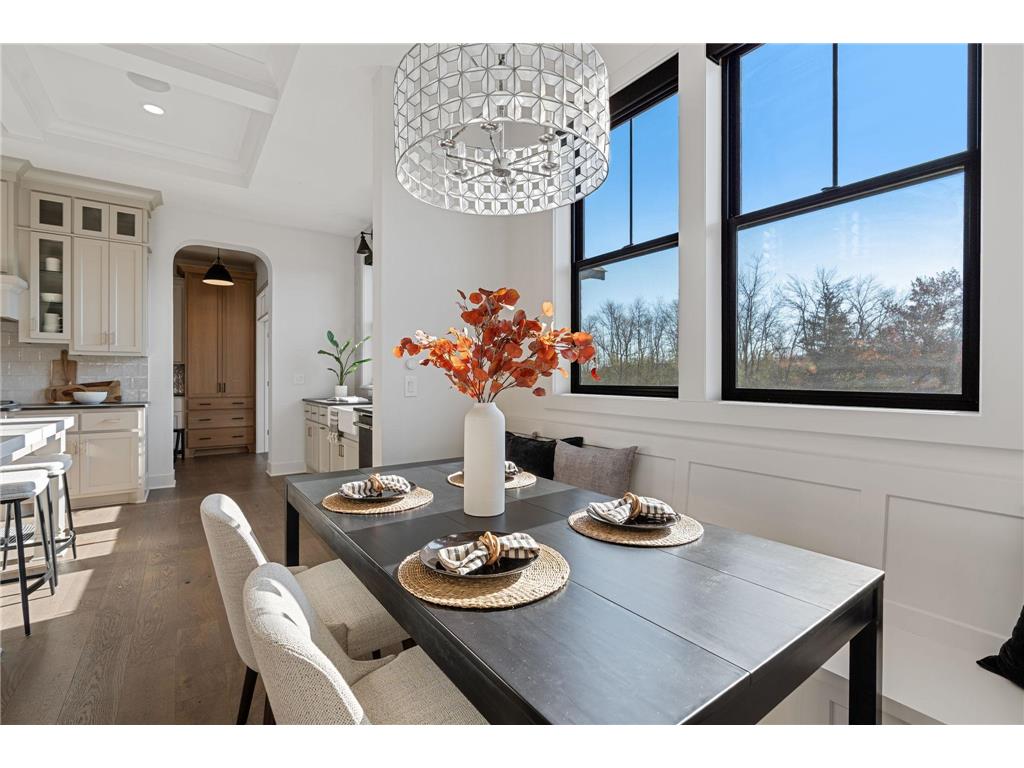 1979 Leaping Deer Circle Medina MN 55340 6816882 image25