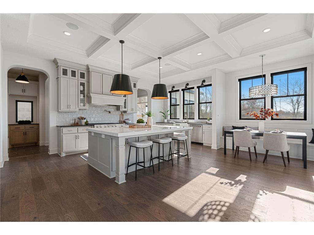 1979 Leaping Deer Circle Medina MN 55340 6816882 image26