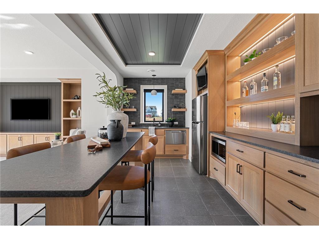 1979 Leaping Deer Circle Medina MN 55340 6816882 image60