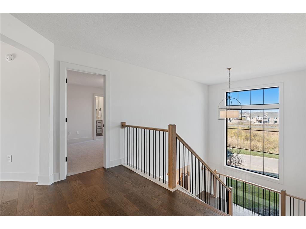 1979 Leaping Deer Circle Medina MN 55340 6816882 image69