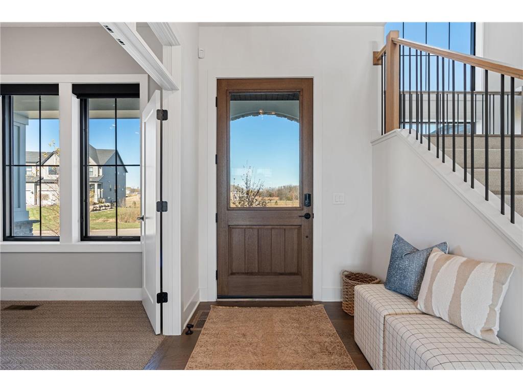 1979 Leaping Deer Circle Medina MN 55340 6816882 image9