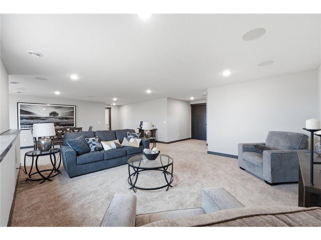 19796 Hamburg Avenue Lakeville MN 55044 7037153 image38