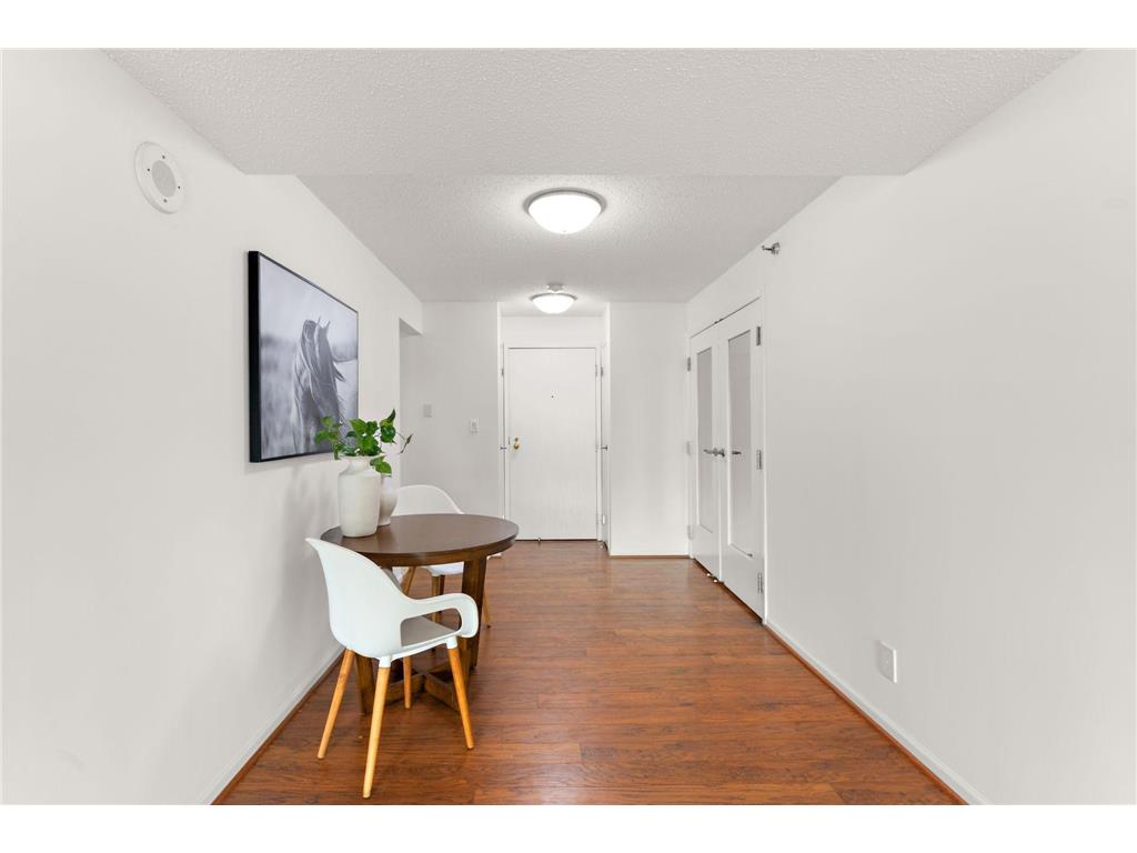 198 6th Street E #501 Saint Paul MN 55101 7052324 image3