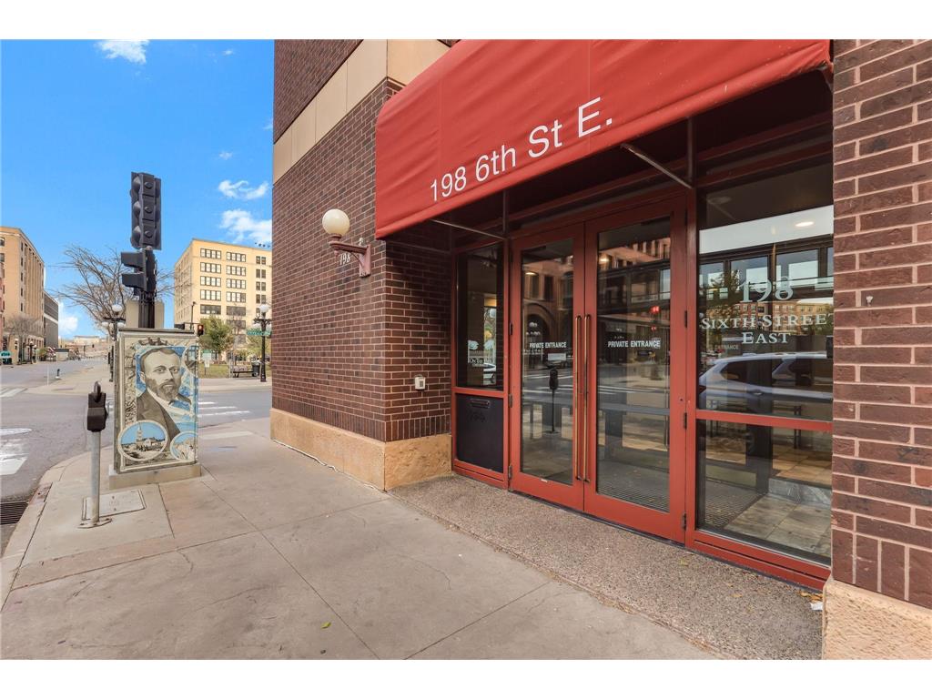198 6th Street E #501 Saint Paul MN 55101 7052324 image38