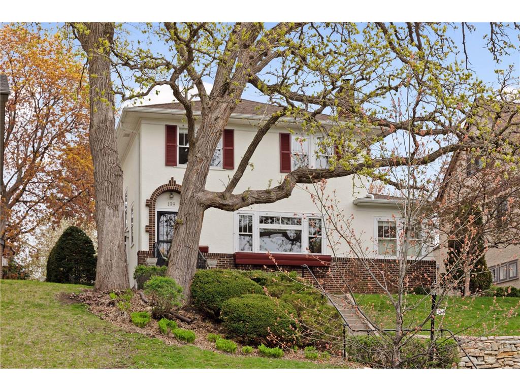 198 Montrose Place, Saint Paul, MN, 55104 MLS 6368298 Edina Realty