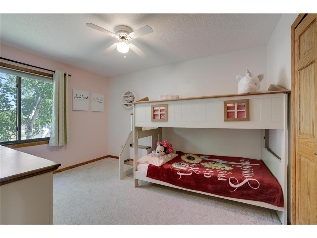 1980 Timber Wolf Trail N Eagan MN 55122 7084116 image17