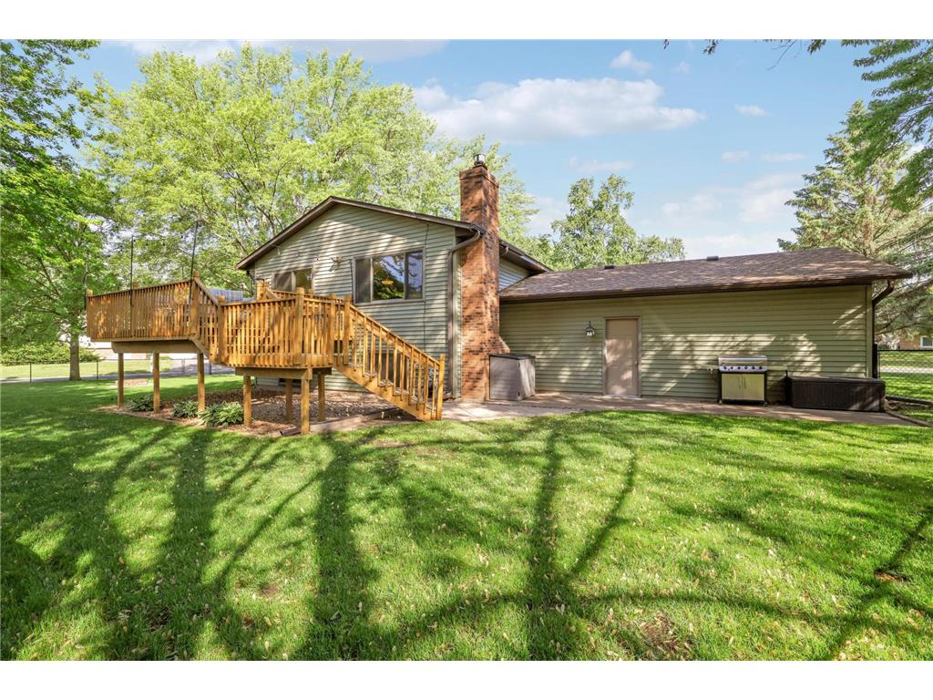 1980 Timber Wolf Trail N Eagan MN 55122 7084116 image29