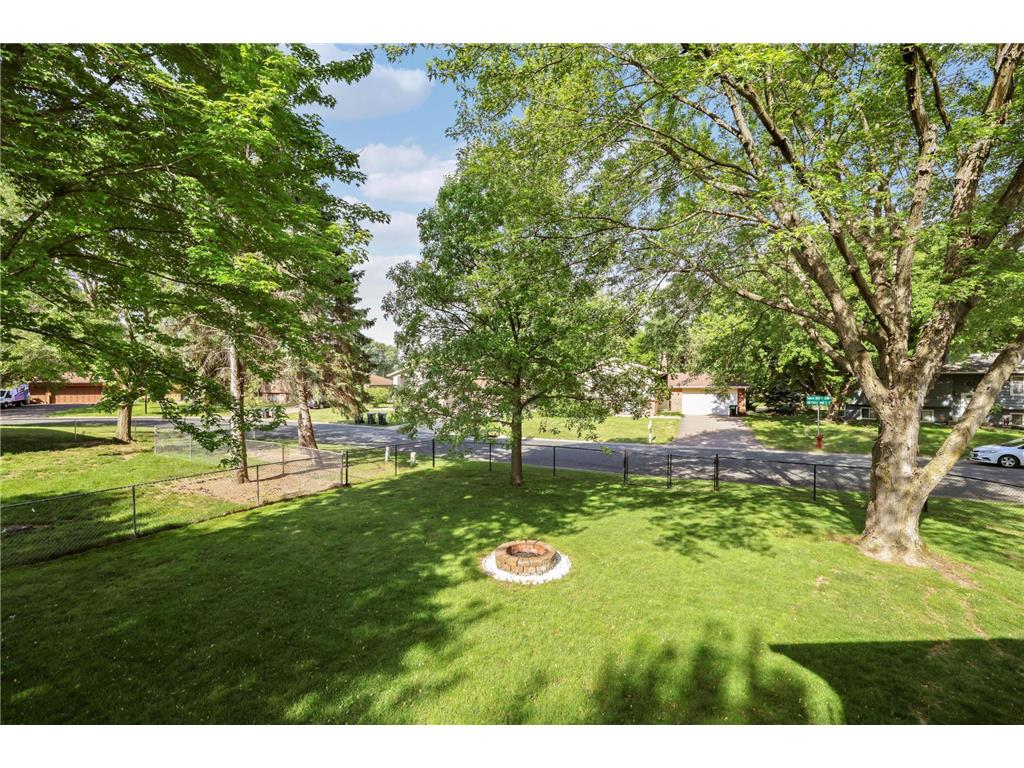 1980 Timber Wolf Trail N Eagan MN 55122 7084116 image33