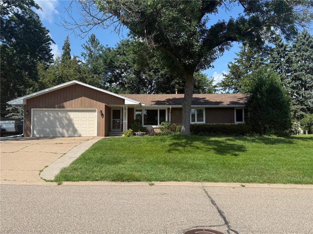 1980 Tioga Boulevard New Brighton MN 55112 6765380 image1