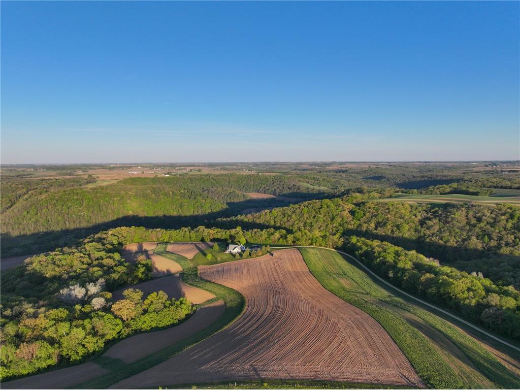 19807 Balentine Road Caledonia MN 55921 7074217 image52