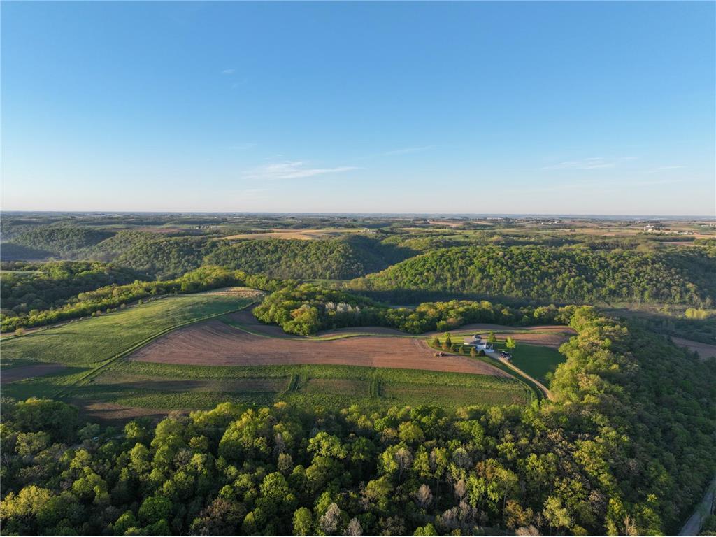 19807 Balentine Road Caledonia MN 55921 7074217 image54