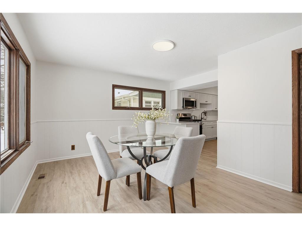 1981 Minnehaha Avenue E Saint Paul MN 55119 7003413 image11